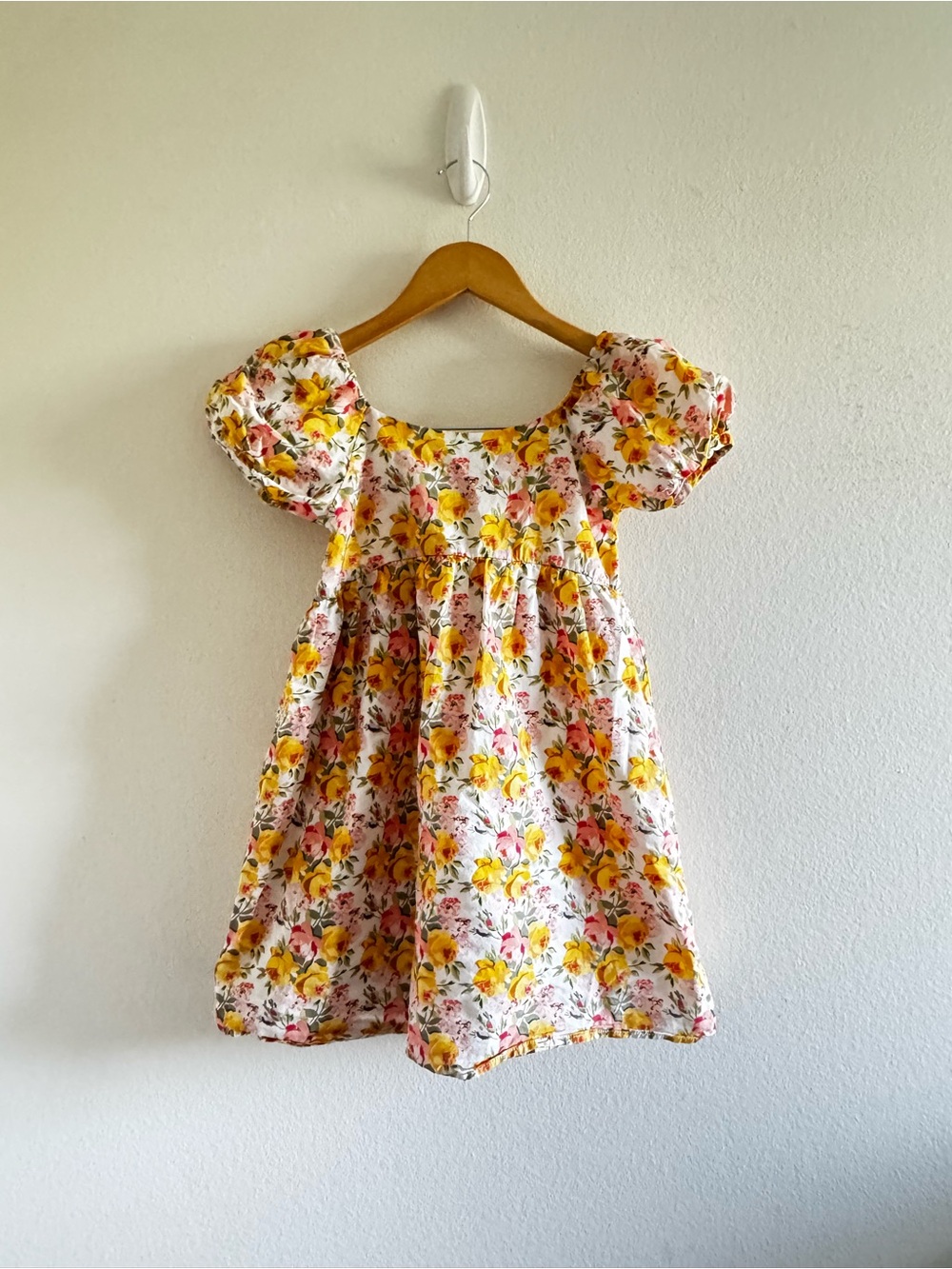 Janie and Jack Floral Puff-Sleeve Girls' Dress - Yellow & Pink size 7 - Picture 1 of 7